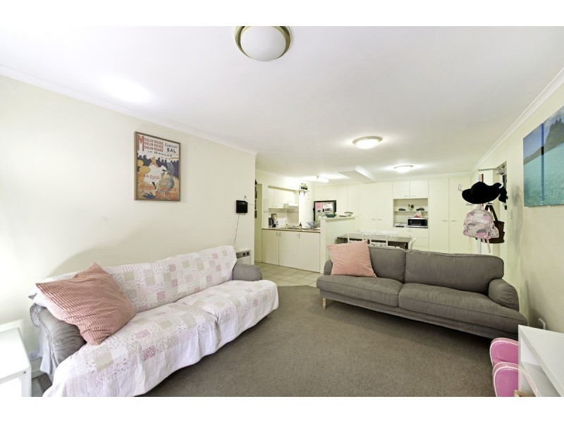 18/10 Ovens Street, Griffith ACT 2603