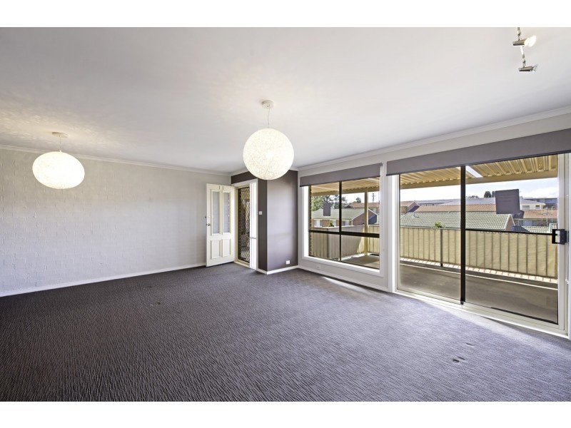 11/94 Collett Street, Queanbeyan NSW 2620