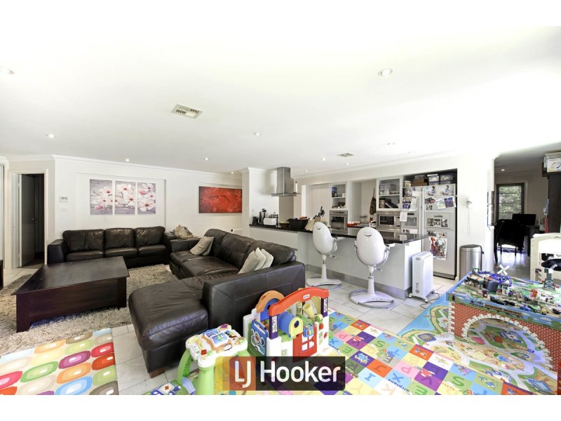 22 Mindarie Street, Narrabundah ACT 2604