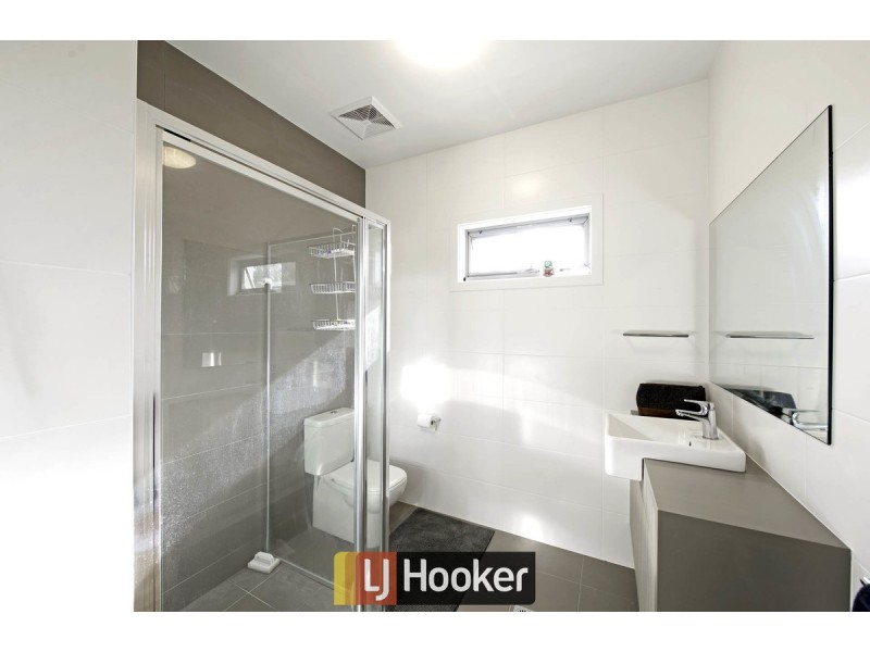 6/7 Lowanna Street, Braddon ACT 2612