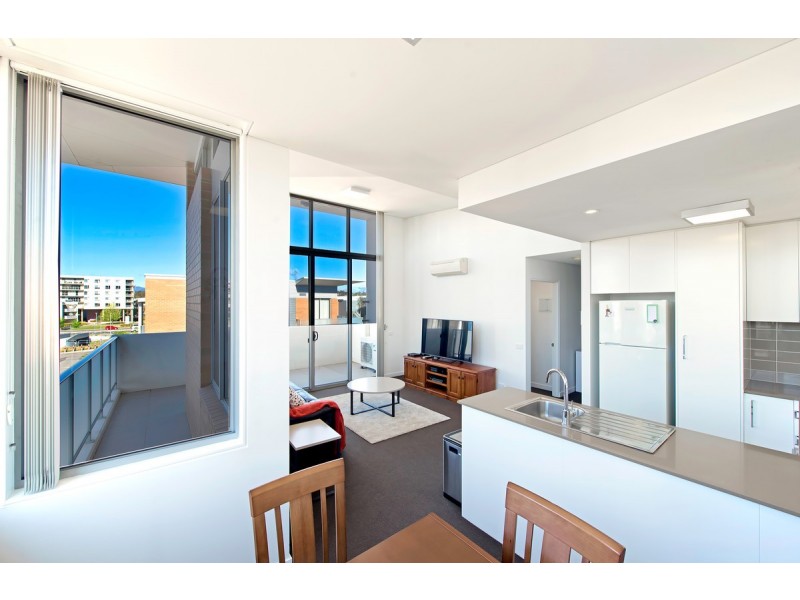 37/116 Easty Street, Phillip ACT 2606