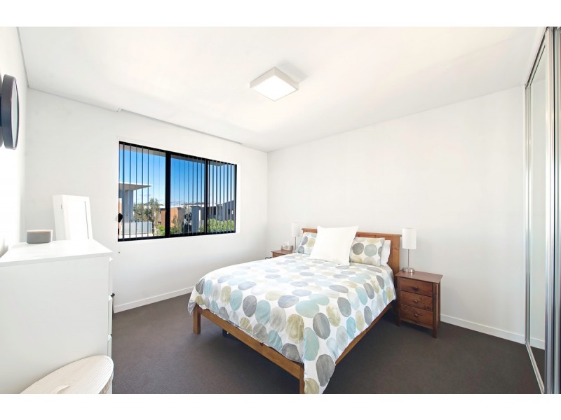 37/116 Easty Street, Phillip ACT 2606