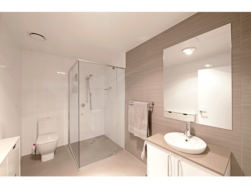 37/116 Easty Street, Phillip ACT 2606