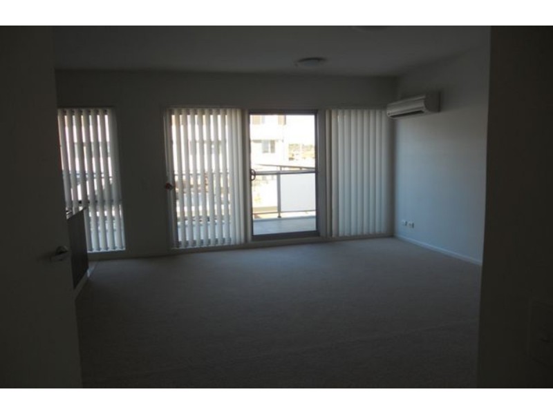 95/329 Flemington Road, Franklin ACT 2913