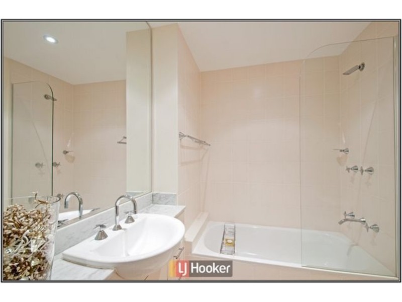 11/54 Moore Street, Turner ACT 2612