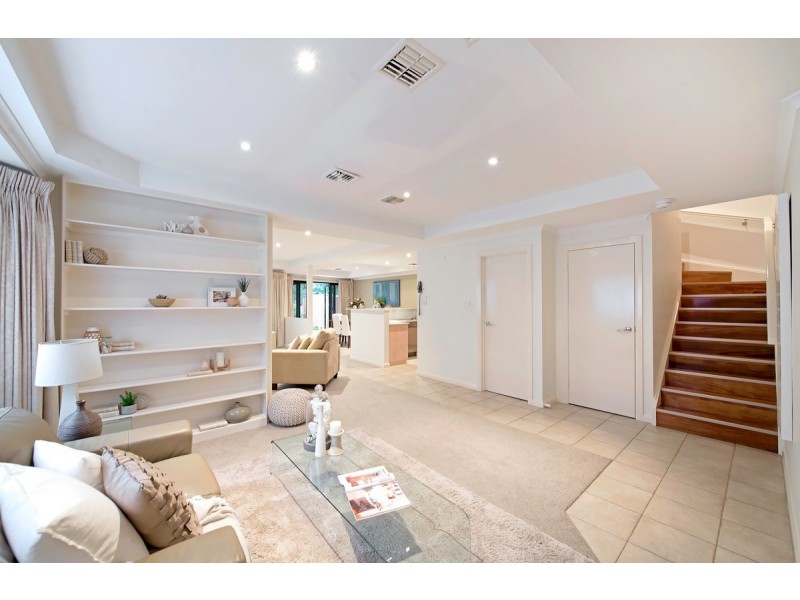 16/50 Ellenborough Street, Lyneham ACT 2602