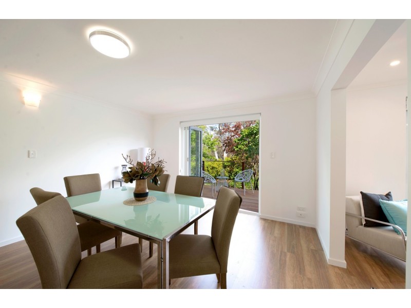 18 Molineaux Place, Farrer ACT 2607