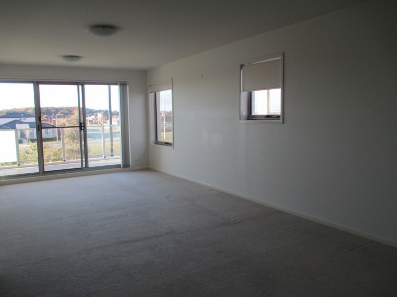 40/329 Flemington Road, Franklin ACT 2913