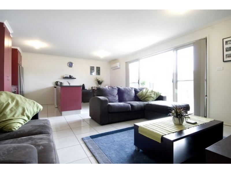 216 Anthony Rolfe Avenue, Gungahlin ACT 2912