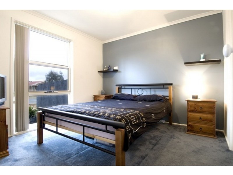 216 Anthony Rolfe Avenue, Gungahlin ACT 2912