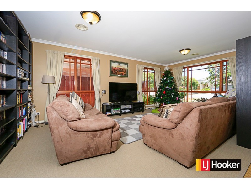 9 Osprey Street, Harrison ACT 2914