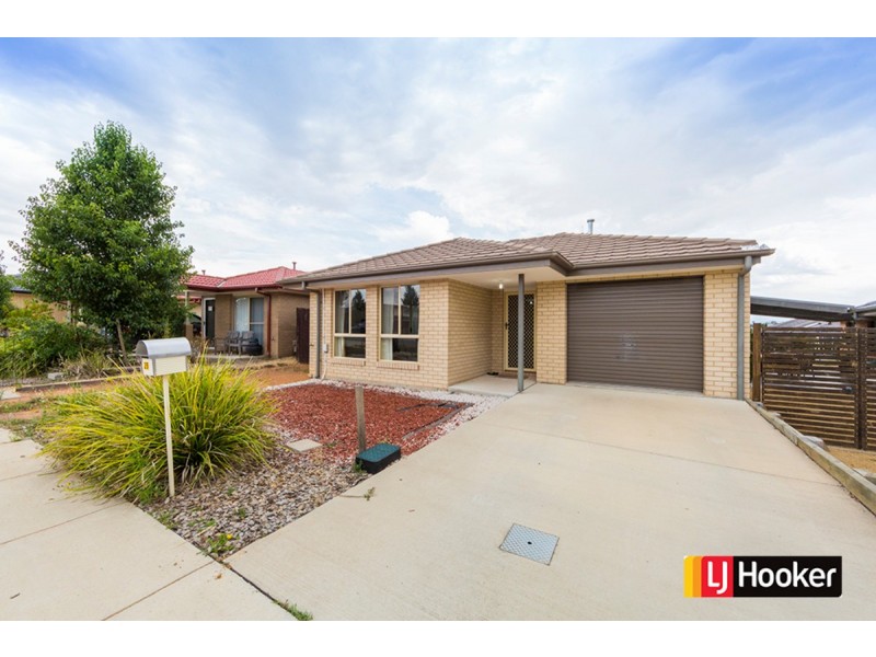 25 Audrey Cahn Street, Macgregor ACT 2615