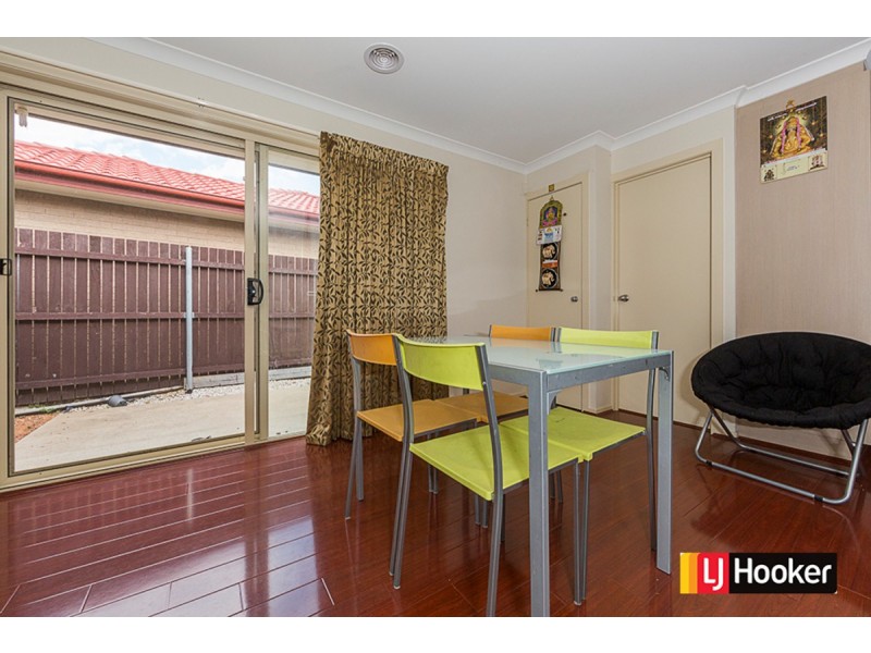 25 Audrey Cahn Street, Macgregor ACT 2615