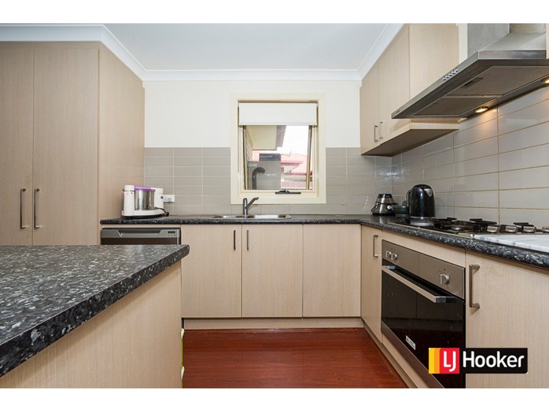 25 Audrey Cahn Street, Macgregor ACT 2615