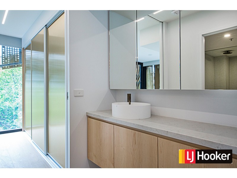 304/27 Lonsdale, Braddon ACT 2612