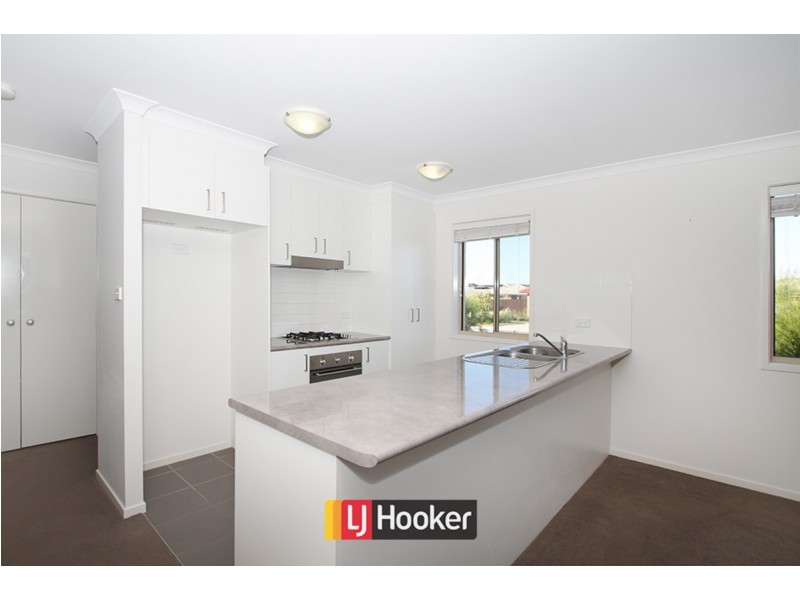 98 Refshauge Crescent, Macgregor ACT 2615