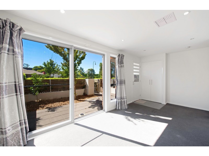 161/22 Kings Canyon Street, Harrison ACT 2914