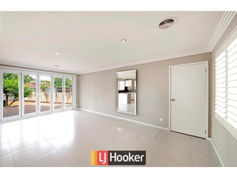 35 Wilshire Street, Dickson ACT 2602