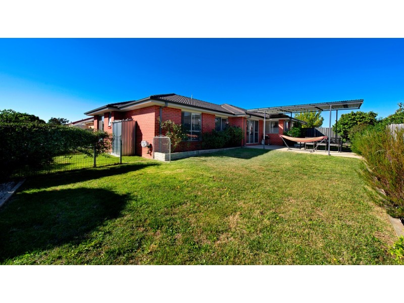 24 Waterworth Street, Dunlop ACT 2615