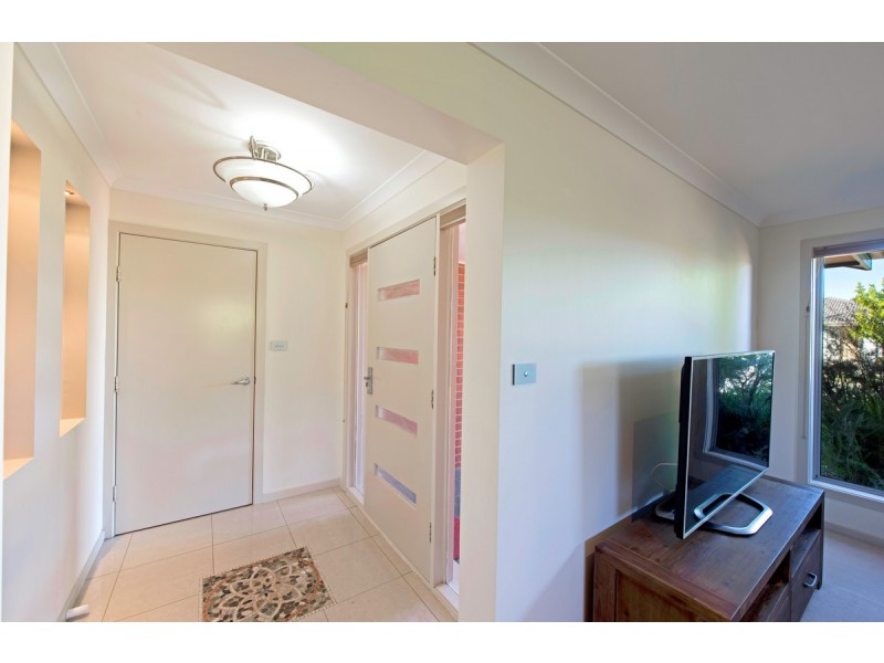 24 Waterworth Street, Dunlop ACT 2615