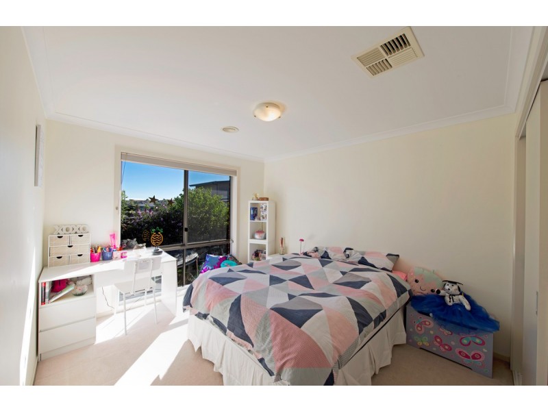 24 Waterworth Street, Dunlop ACT 2615