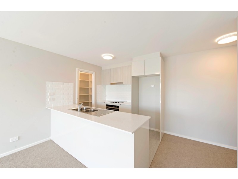 270/12 Limburg Way, Greenway ACT 2900