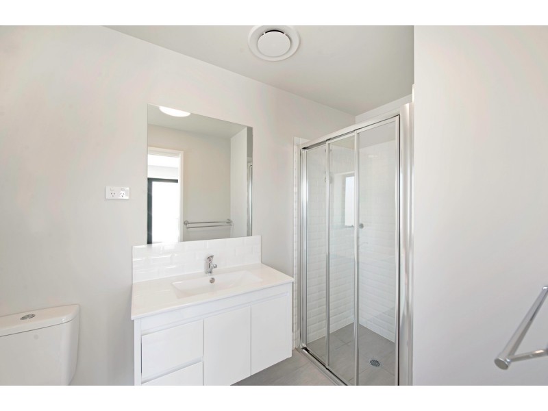 270/12 Limburg Way, Greenway ACT 2900