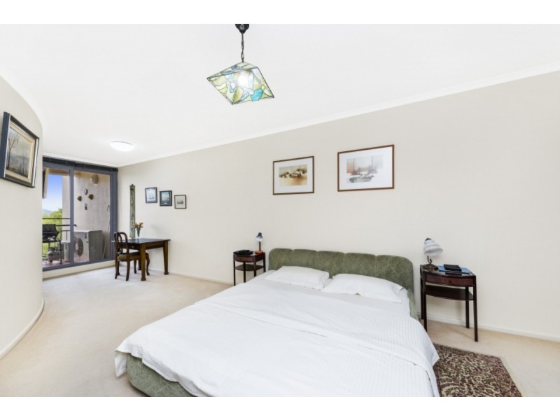 307/2 Burke Crescent, Griffith ACT 2603