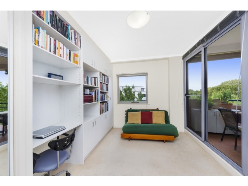 307/2 Burke Crescent, Griffith ACT 2603