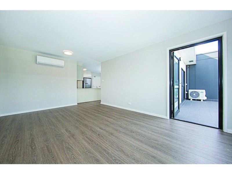 197/8 Limburg Way, Greenway ACT 2900