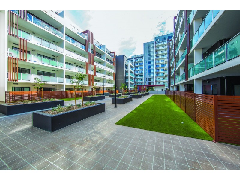 197/8 Limburg Way, Greenway ACT 2900