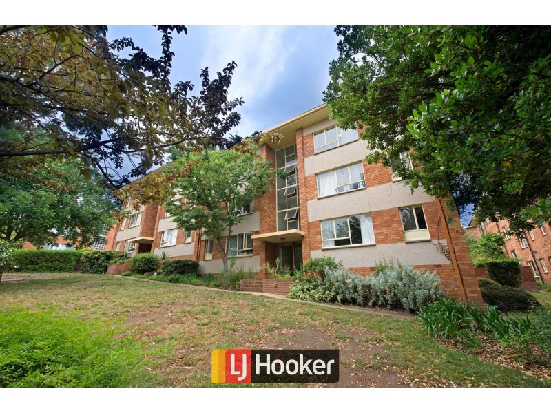 18/135 Blamey Crescent, Campbell ACT 2612