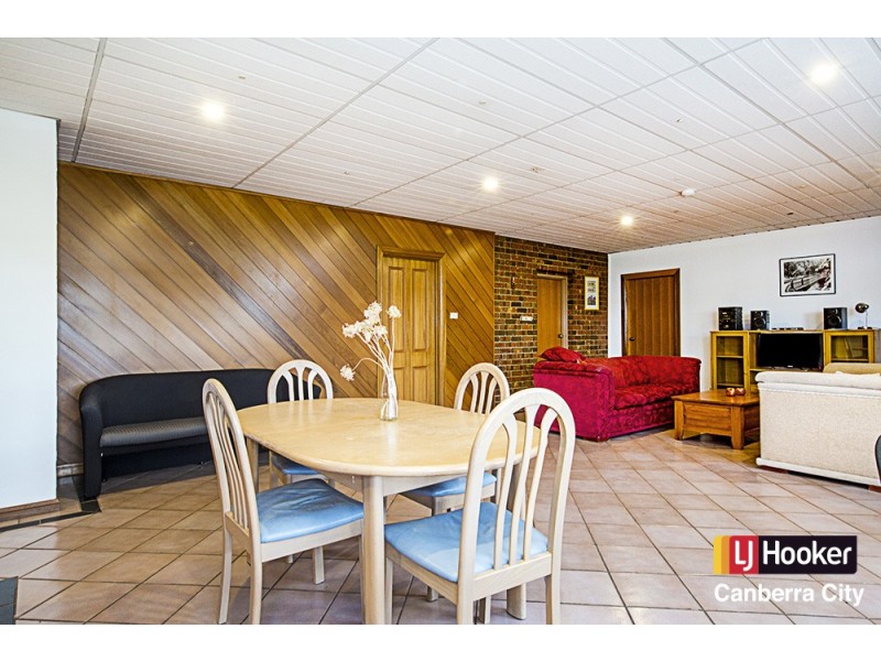 10B Claxton Crescent, Lyneham ACT 2602