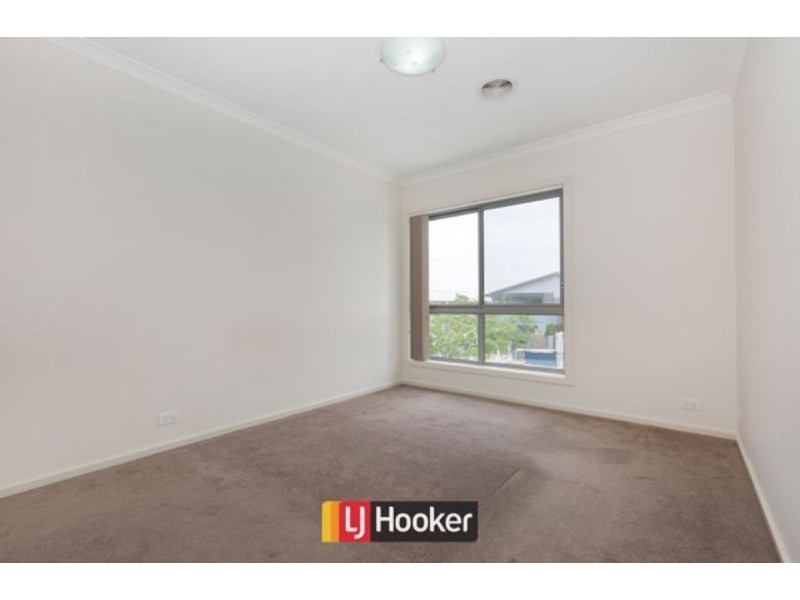 21A Manning Clarke Street, Franklin ACT 2913