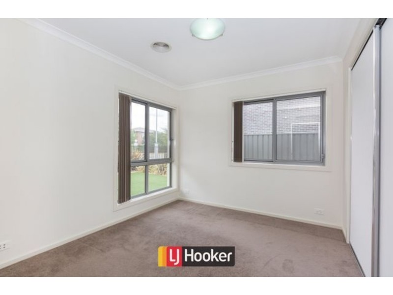 21A Manning Clarke Street, Franklin ACT 2913