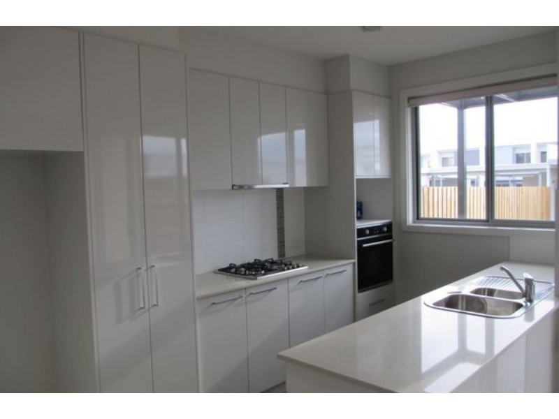 21 Galore Street, Crace ACT 2911