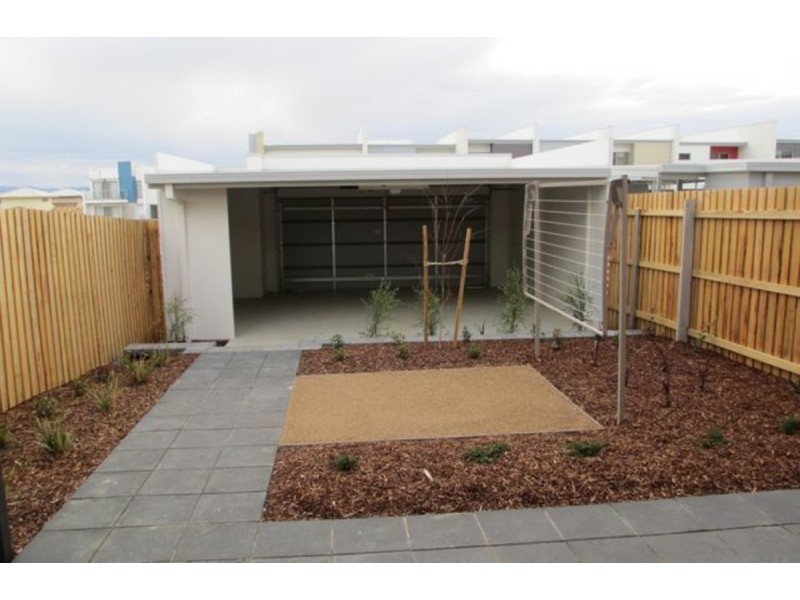 21 Galore Street, Crace ACT 2911