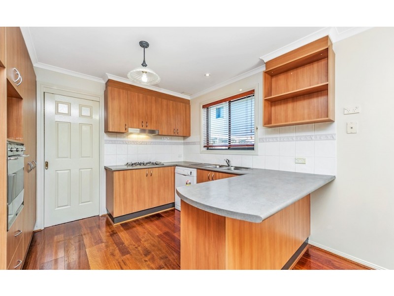 5/2 Dines Place, Bruce ACT 2617