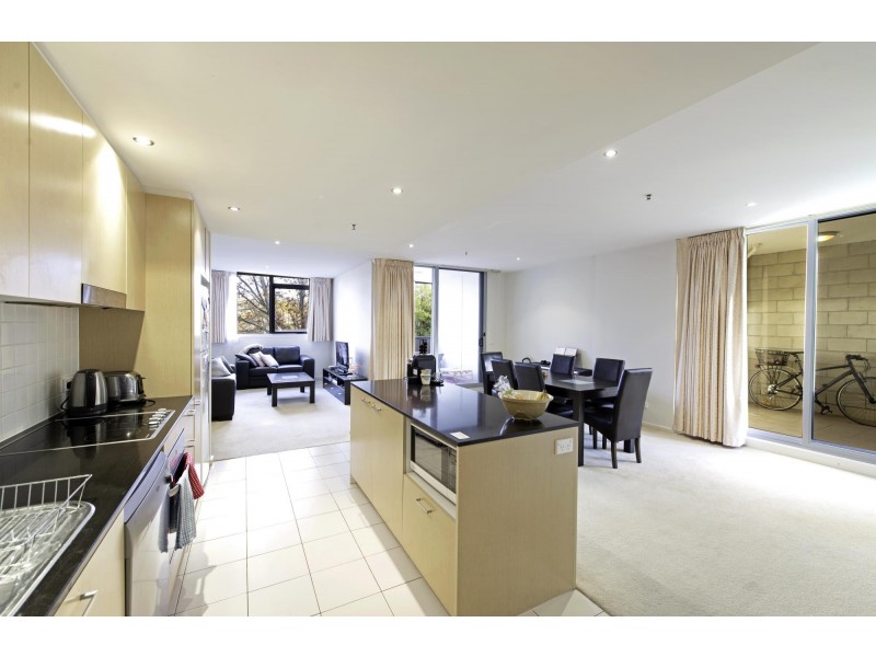 13/2 Edinburgh Avenue, City ACT 2601
