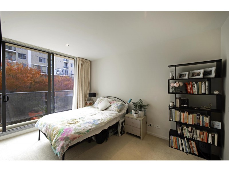 13/2 Edinburgh Avenue, City ACT 2601