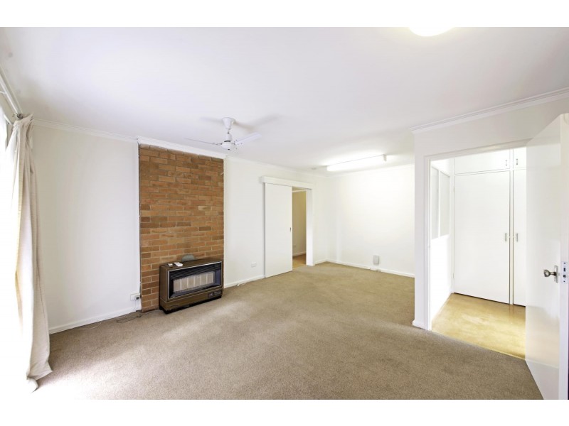 10 Lowrie Street, Dickson ACT 2602