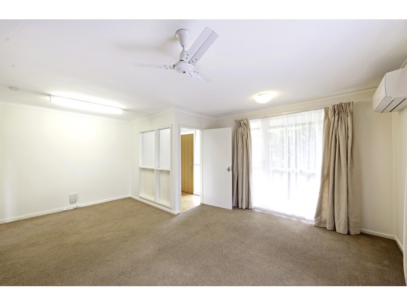 10 Lowrie Street, Dickson ACT 2602