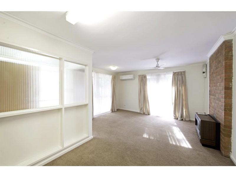 10 Lowrie Street, Dickson ACT 2602
