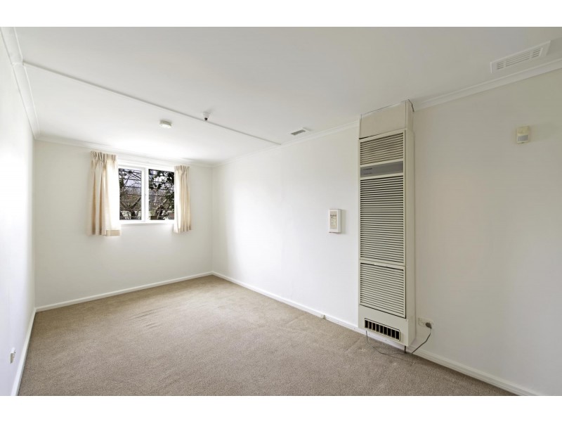 10 Lowrie Street, Dickson ACT 2602