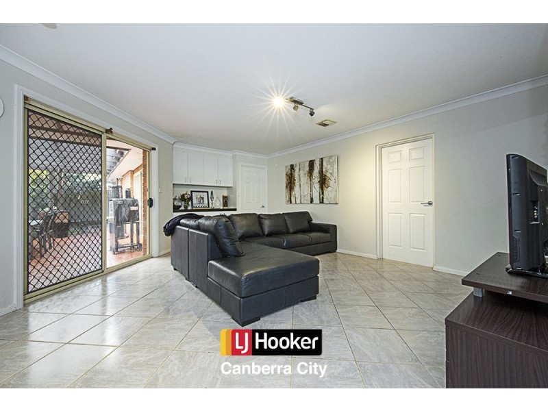 49 Bimberi Crescent, Palmerston ACT 2913