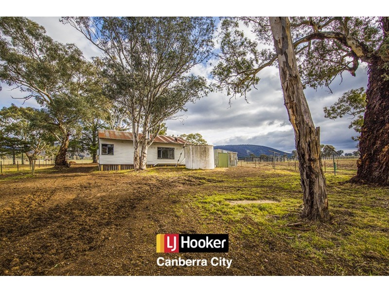 88 Avonely Road, Majura ACT 2609