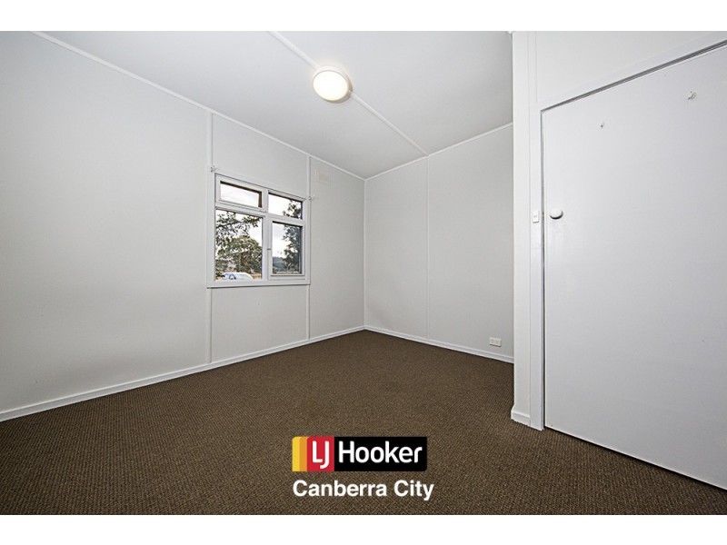 88 Avonely Road, Majura ACT 2609