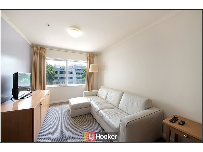 215/2 Akuna Street, City ACT 2601