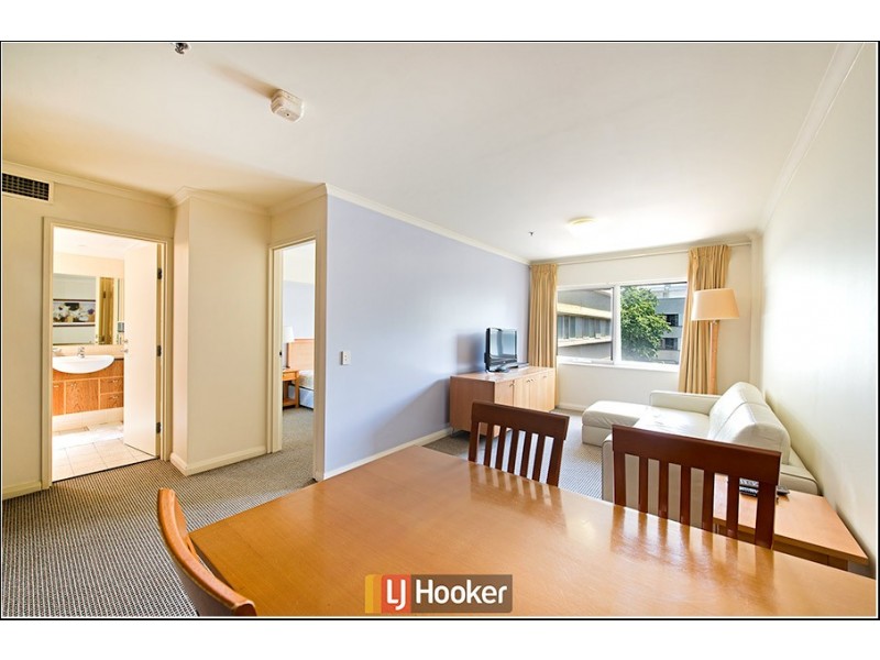 215/2 Akuna Street, City ACT 2601