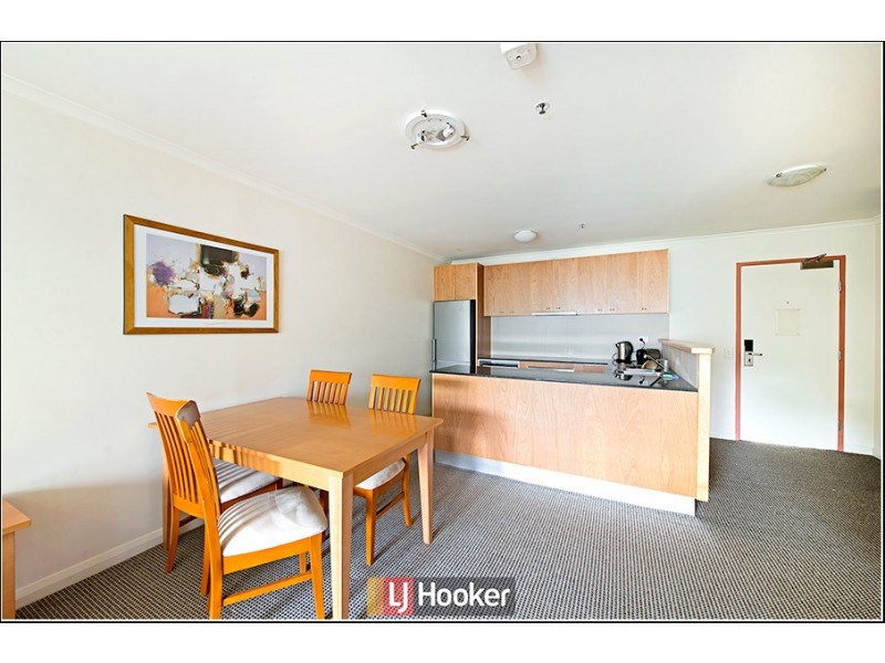 215/2 Akuna Street, City ACT 2601